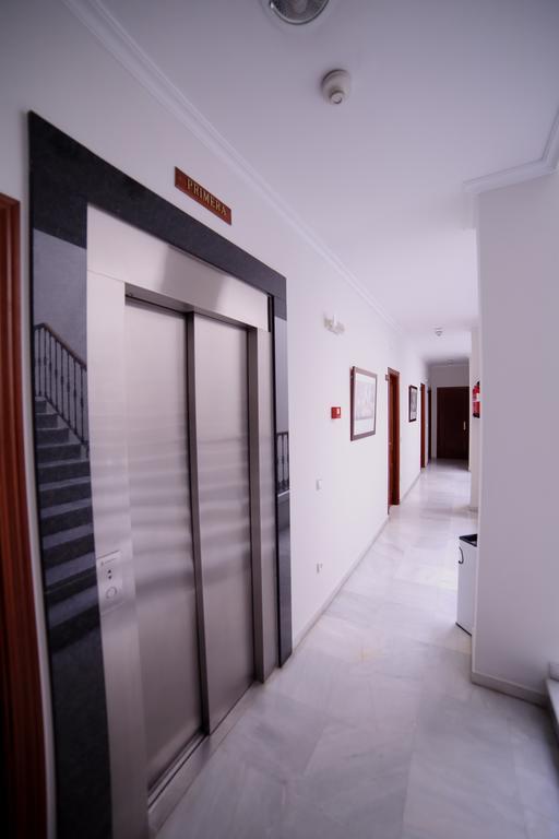 Hotel Dona Blanca Sevilla Exterior foto